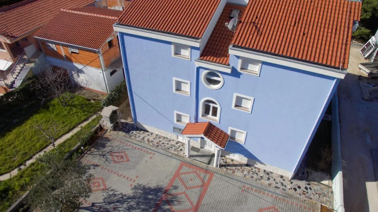 Blue Mate Apartment Bibinje 0*,