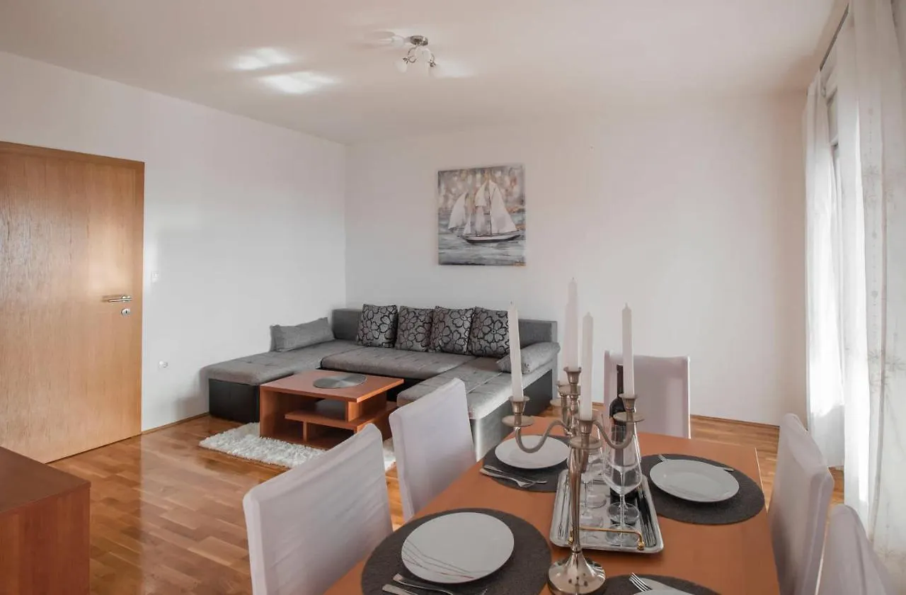 Blue Mate Apartment Bibinje