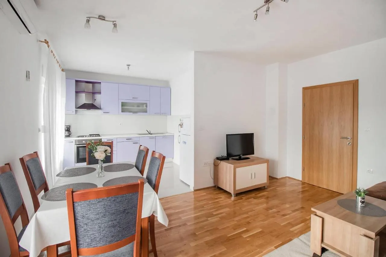 Blue Mate Apartment Bibinje
