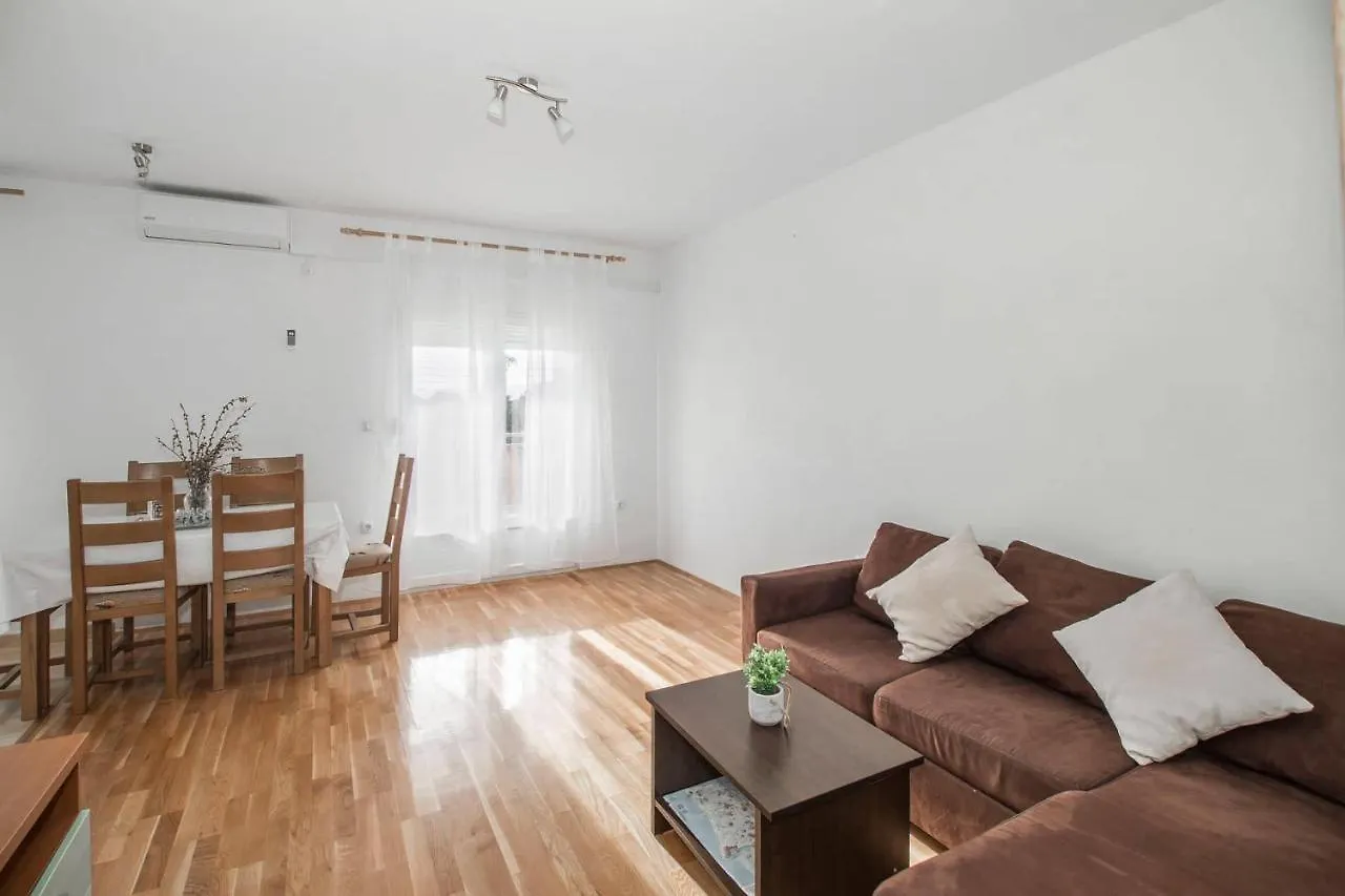 Blue Mate Apartment Bibinje 0*,  Croatia